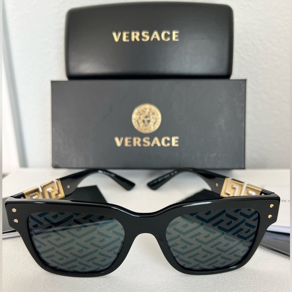 NEW VERSACE Black Monogram Lenses and Gold Logo Arm Sunglasses Men or Women - Picture 1 of 8